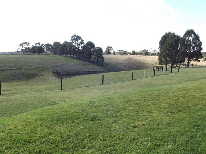 34 Patersons Court, Nicholson VIC 3882