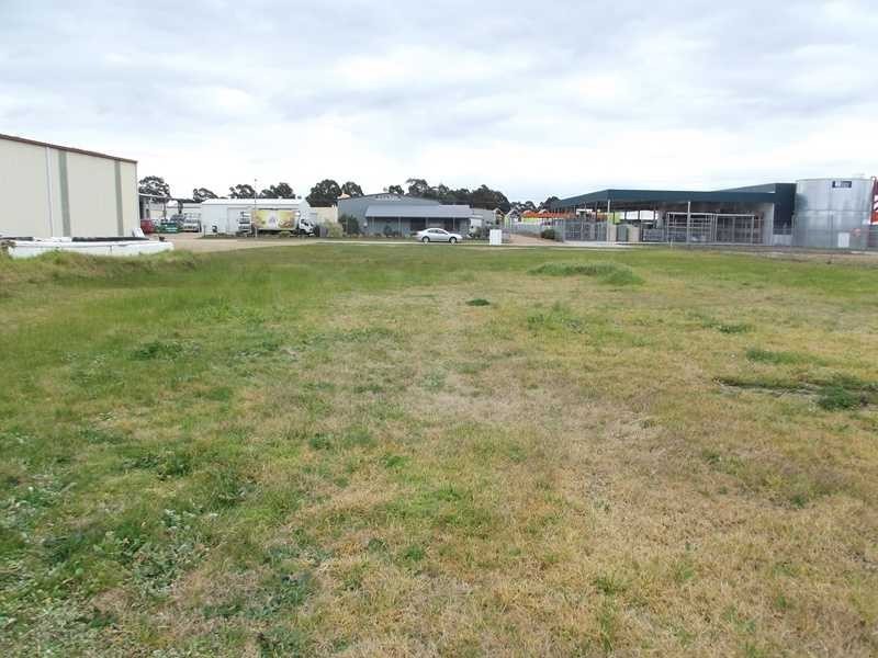 15 Radford Place, Bairnsdale VIC 3875