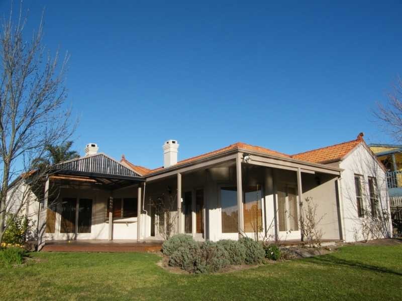 15 Windjammer Court, Paynesville VIC 3880