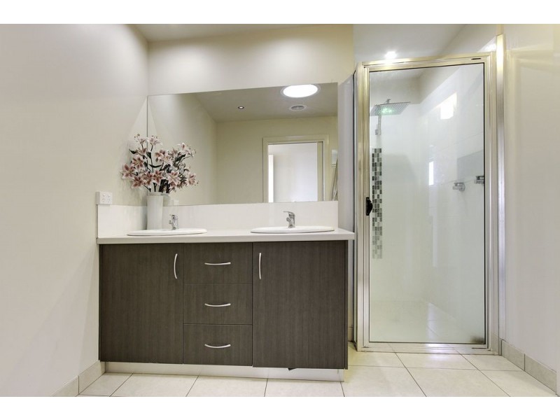 21 The Crescent St, Paynesville VIC 3880