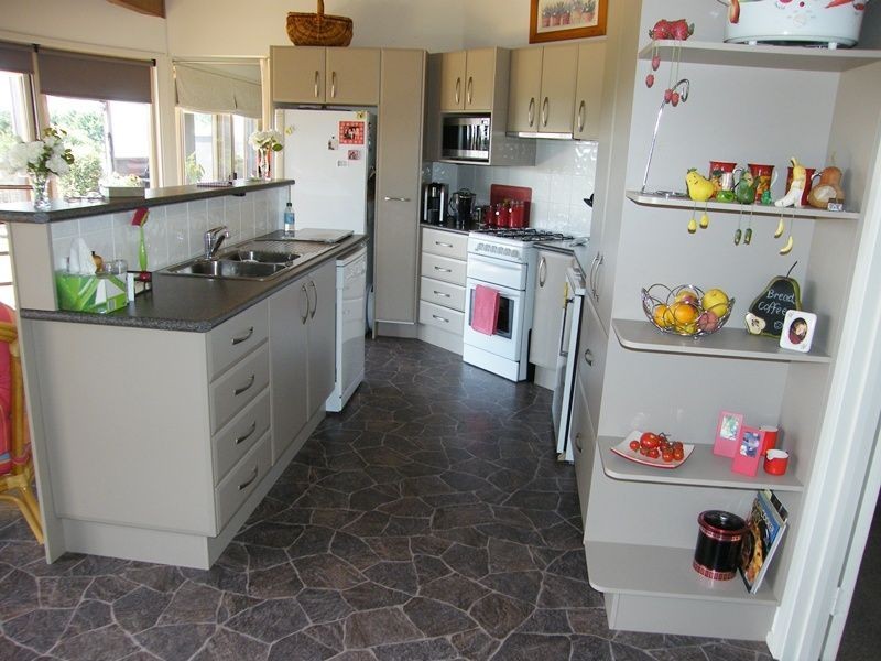 21 Crown Ridge Avenue, Newlands Arm VIC 3875