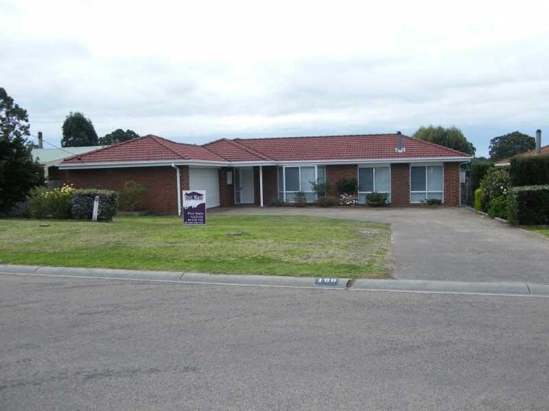 100 Newlands Drive, Paynesville VIC 3880