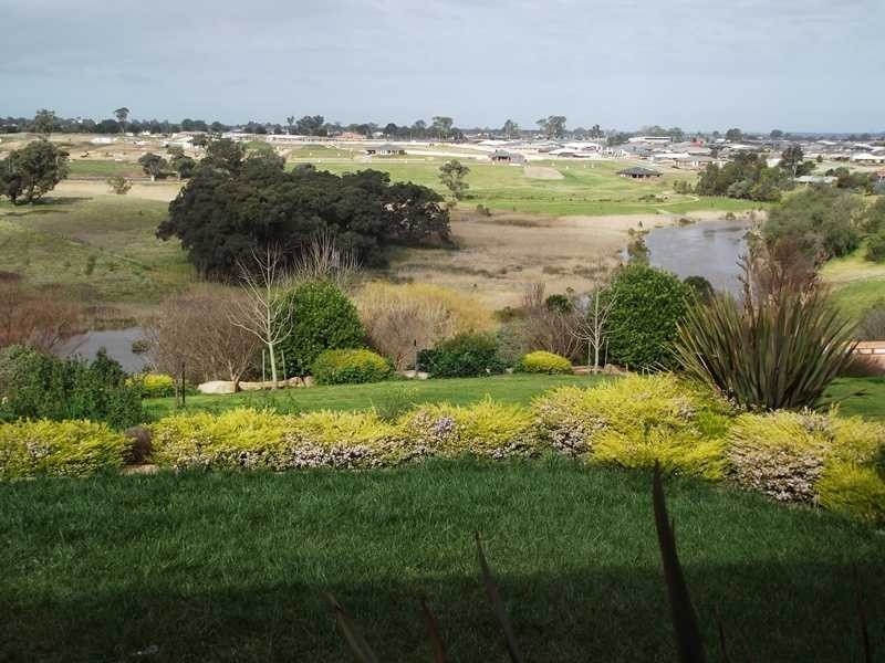 8 Marrah Drive, Bairnsdale VIC 3875