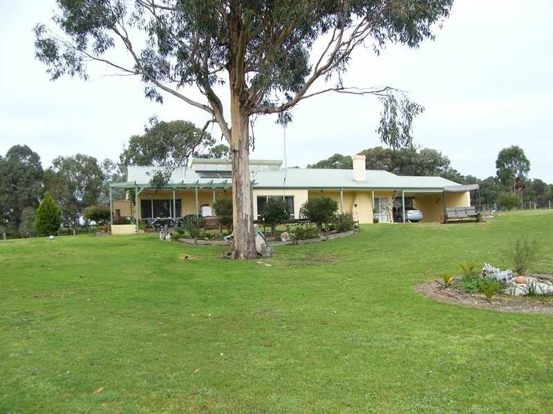 108 Forge Creek Road, Eagle Point VIC 3878