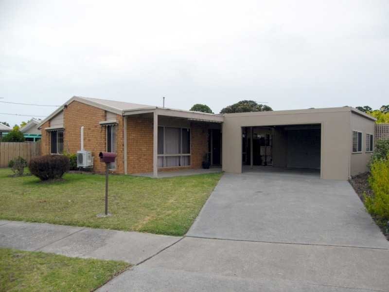 9 Queen, Paynesville VIC 3880