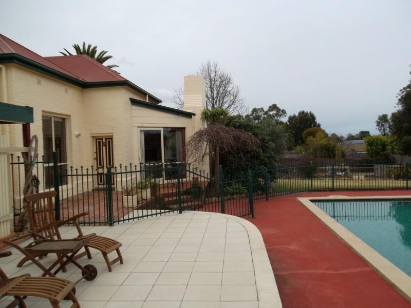 49 Murphy Street, Bairnsdale VIC 3875