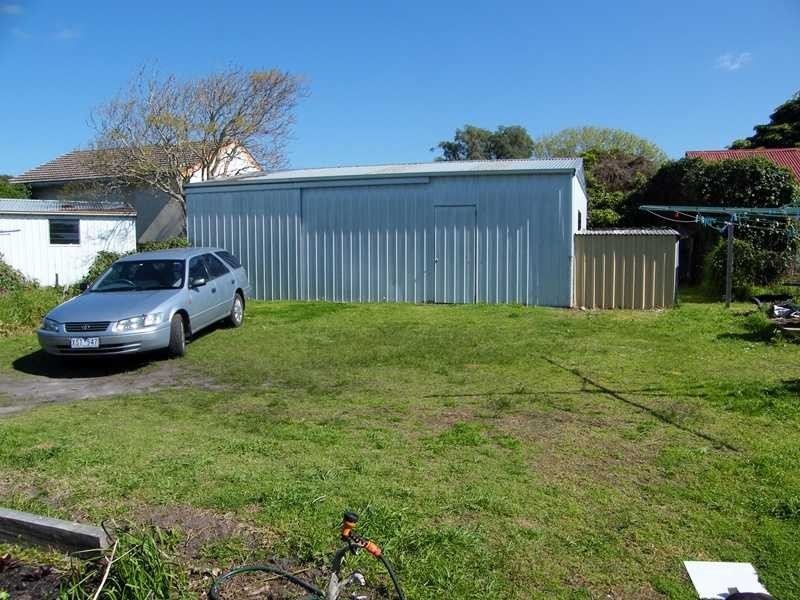 17 Main Road, Paynesville VIC 3880