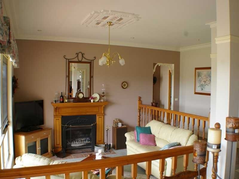 10 Newton Court, Nicholson VIC 3882