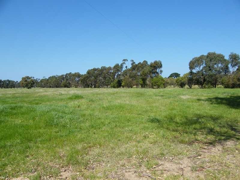 L3-245 Lake Victoria Road, Eagle Point VIC 3878