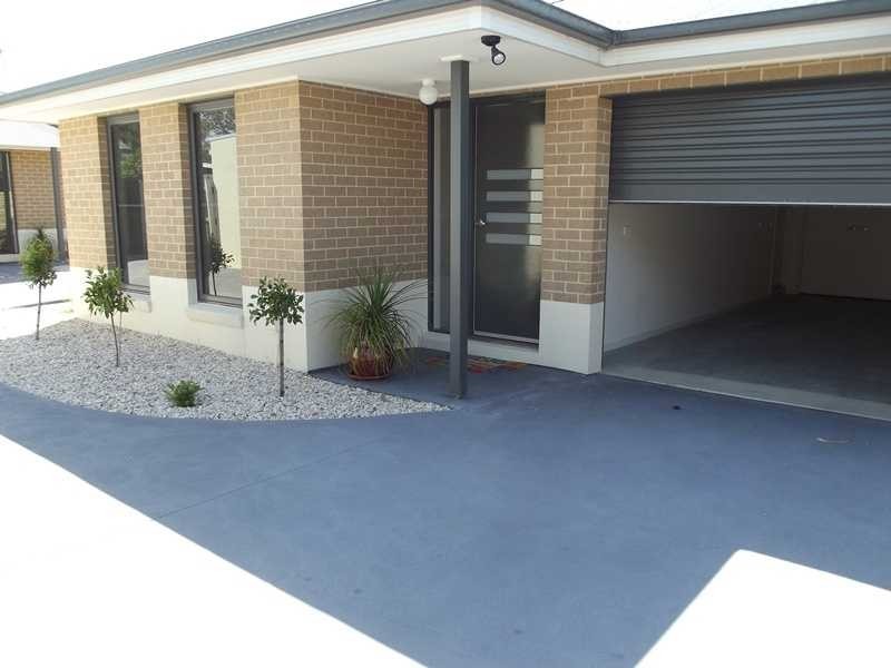 2/14 Francis Street, Bairnsdale VIC 3875