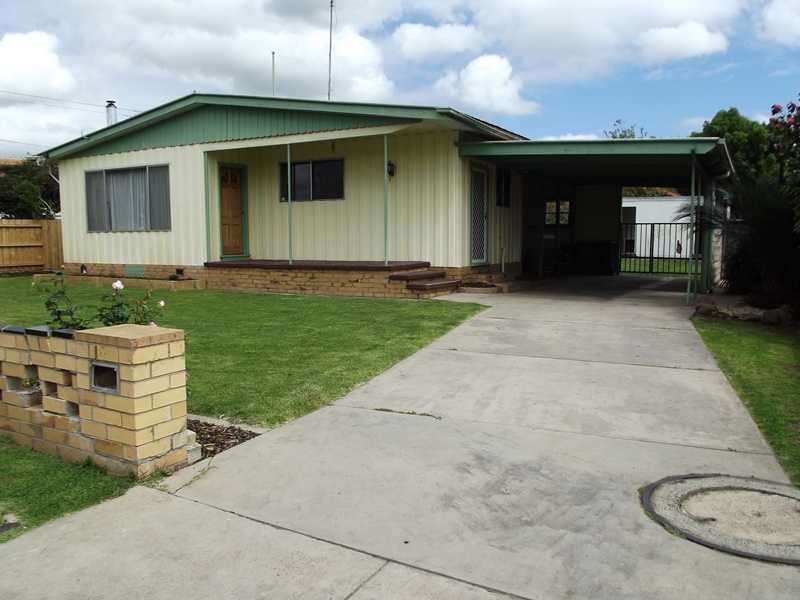 10 McKean Street, Bairnsdale VIC 3875