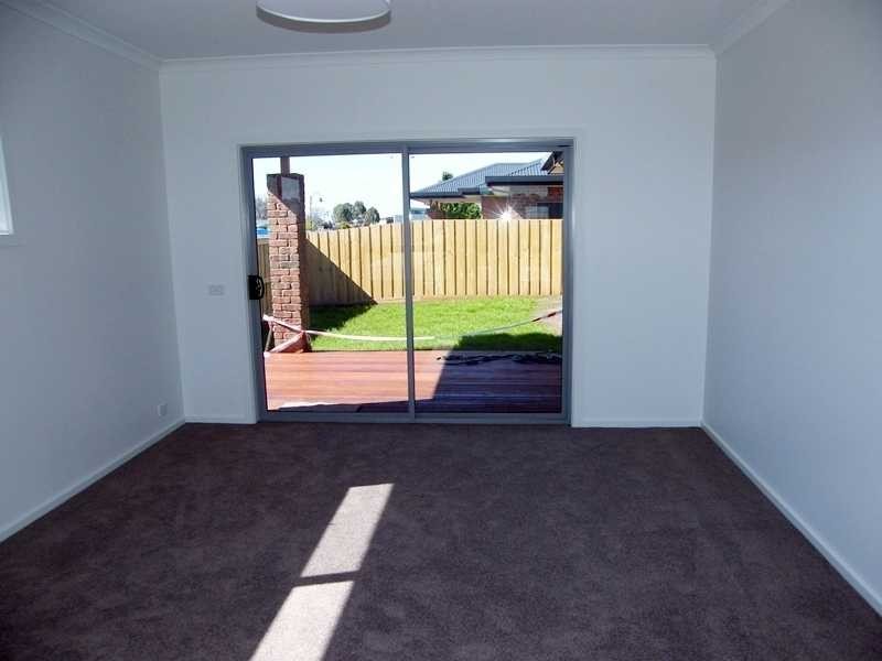 1/30 Fison Avenue, Eastwood Estate, Bairnsdale VIC 3875