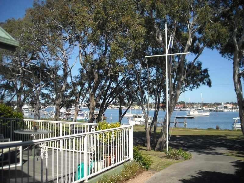 35 Western Boulevard, Raymond Island VIC 3880