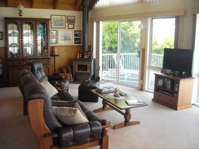 35 Western Boulevard, Raymond Island VIC 3880