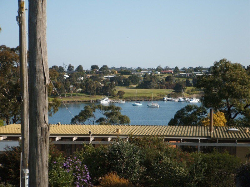 132 Newlands Street, Paynesville VIC 3880