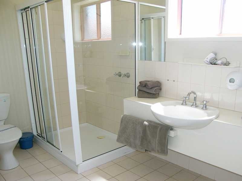 24/2-8 Victoria Street, Paynesville VIC 3880