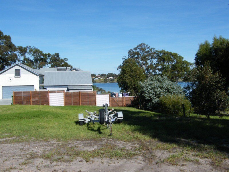 67A Newlands Drive, Paynesville VIC 3880