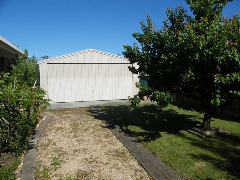 11 Waratah Avenue, Paynesville VIC 3880