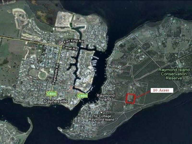 10 Centre Road, Raymond Island VIC 3880