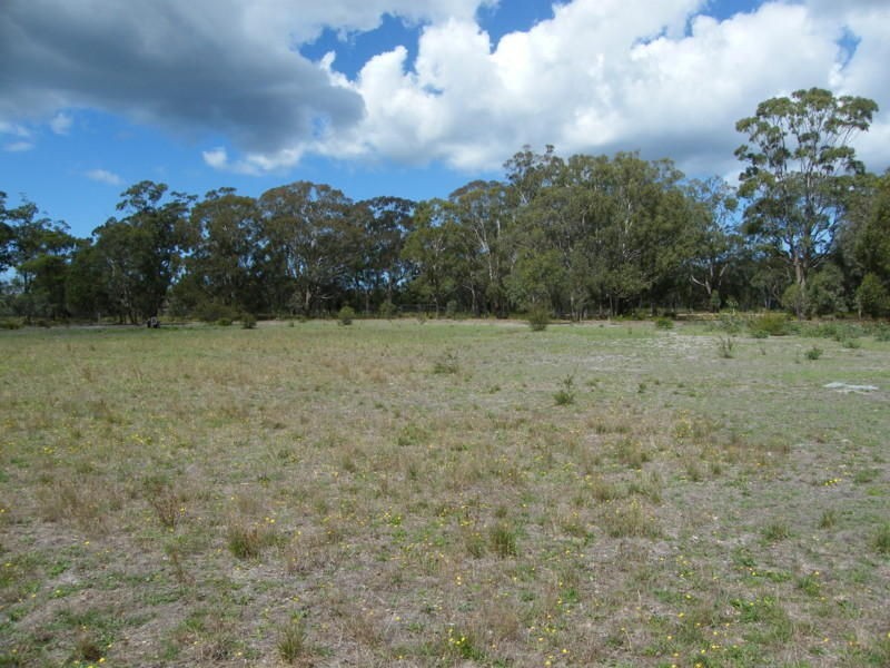 10 Centre Road, Raymond Island VIC 3880