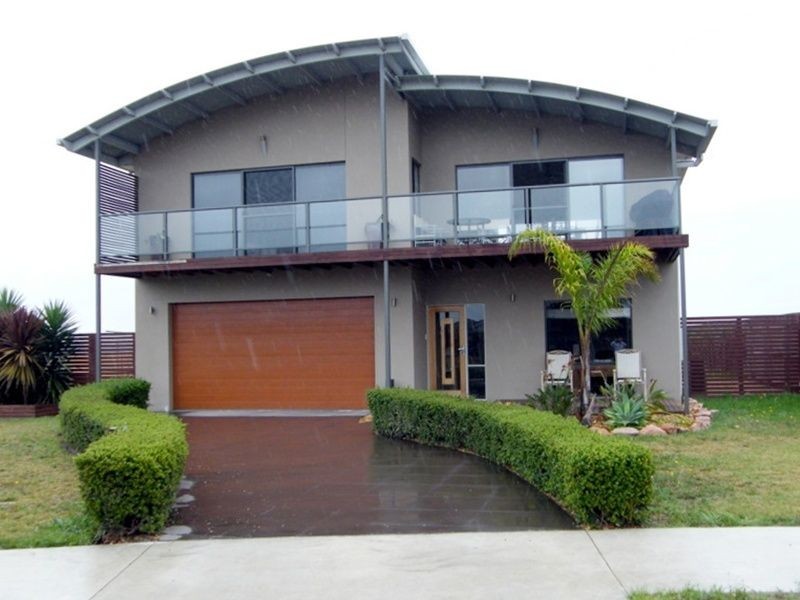 29 Sunset Boulevard, Paynesville VIC 3880