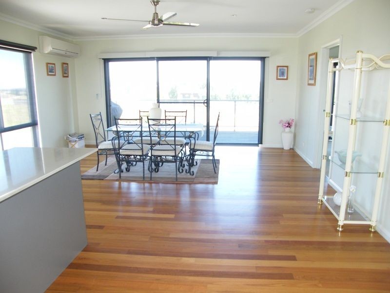 29 Sunset Boulevard, Paynesville VIC 3880