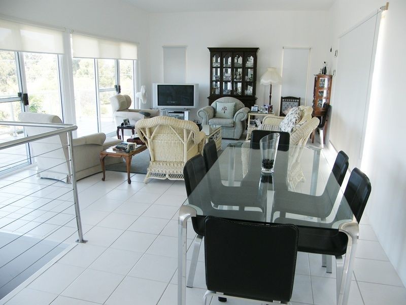 74 Newlands Drive, Paynesville VIC 3880