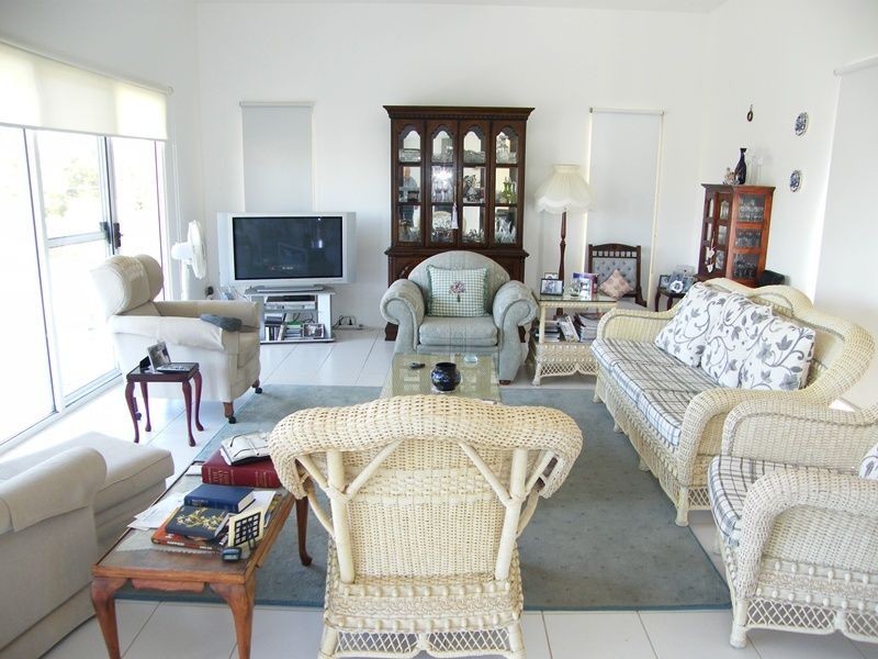 74 Newlands Drive, Paynesville VIC 3880