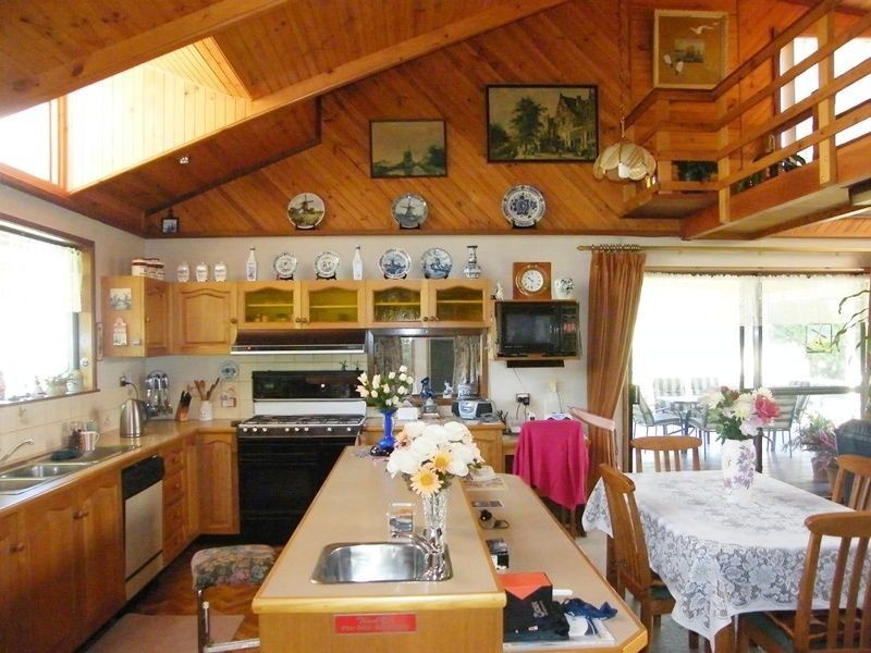 150 Gravelly Point Road, Raymond Island VIC 3880