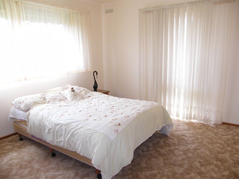 9 Vaughan, Paynesville VIC 3880