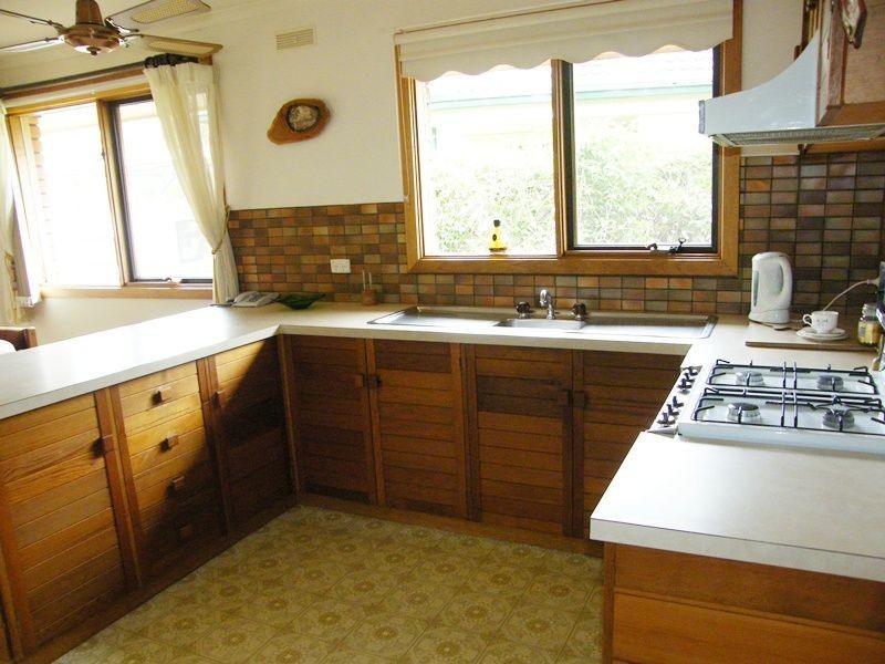 9 Vaughan, Paynesville VIC 3880