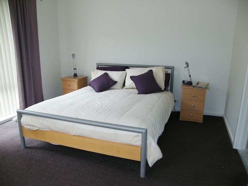 7 Fourth Avenue, Raymond Island VIC 3880