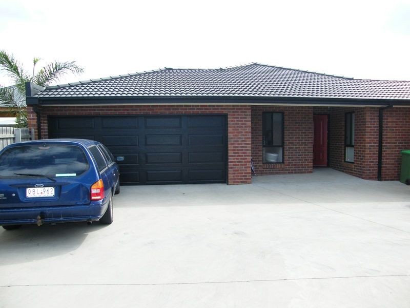 2/11 Georgia Court, Bairnsdale VIC 3875