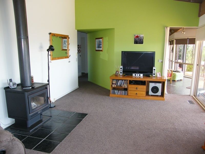 21 Crown Ridge Avenue, Newlands Arm VIC 3875