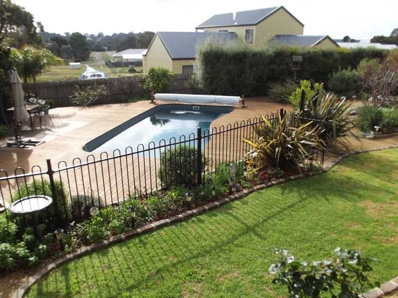 21 Crown Ridge Avenue, Newlands Arm VIC 3875