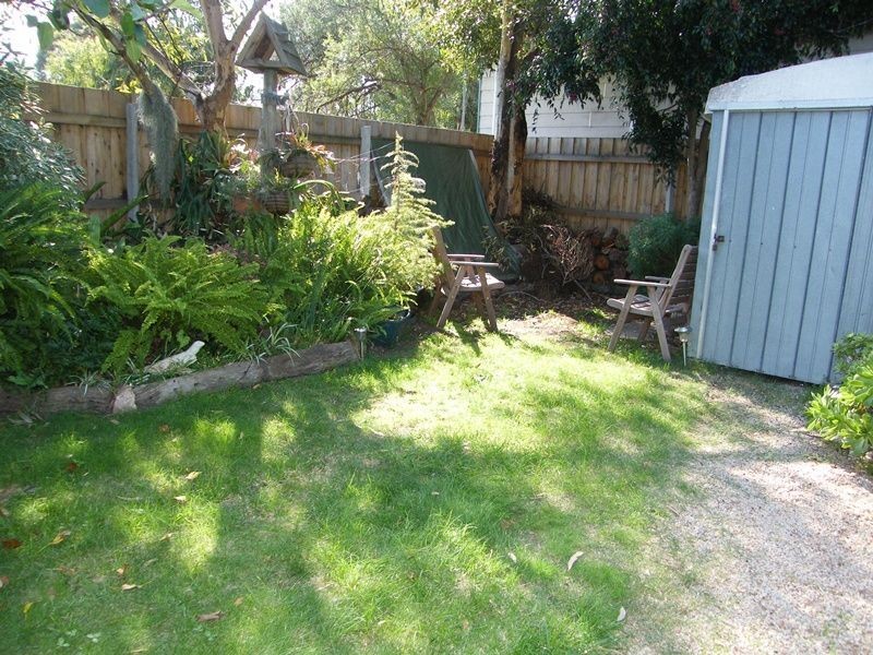 23 Sixth Avenue, Raymond Island VIC 3880