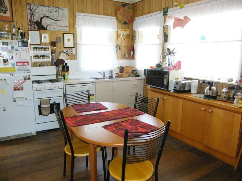 23 Sixth Avenue, Raymond Island VIC 3880