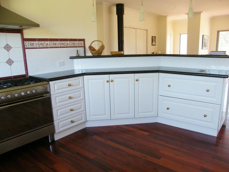 300 Lake Victoria Road, Eagle Point VIC 3878