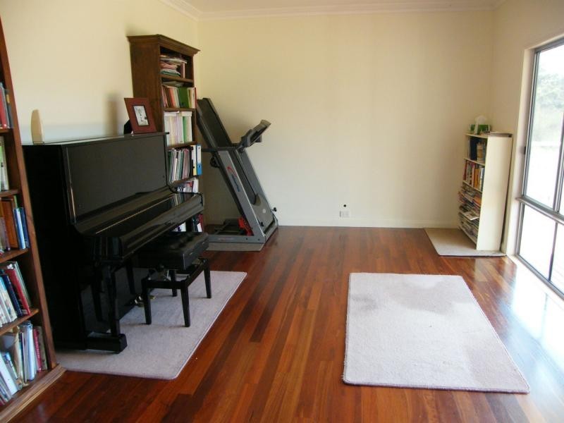 300 Lake Victoria Road, Eagle Point VIC 3878