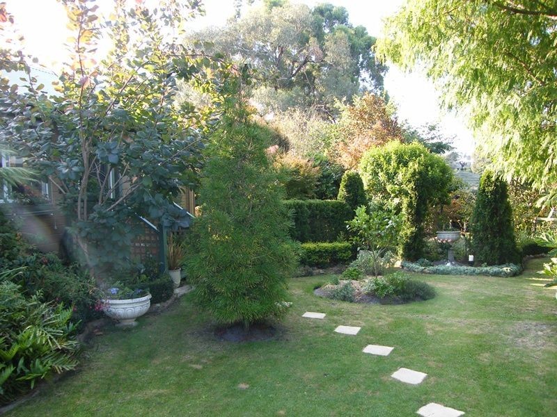 10 Rex Street, Paynesville VIC 3880