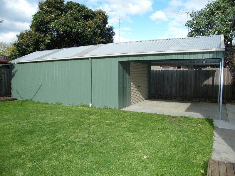 7 McCulloch, Bairnsdale VIC 3875