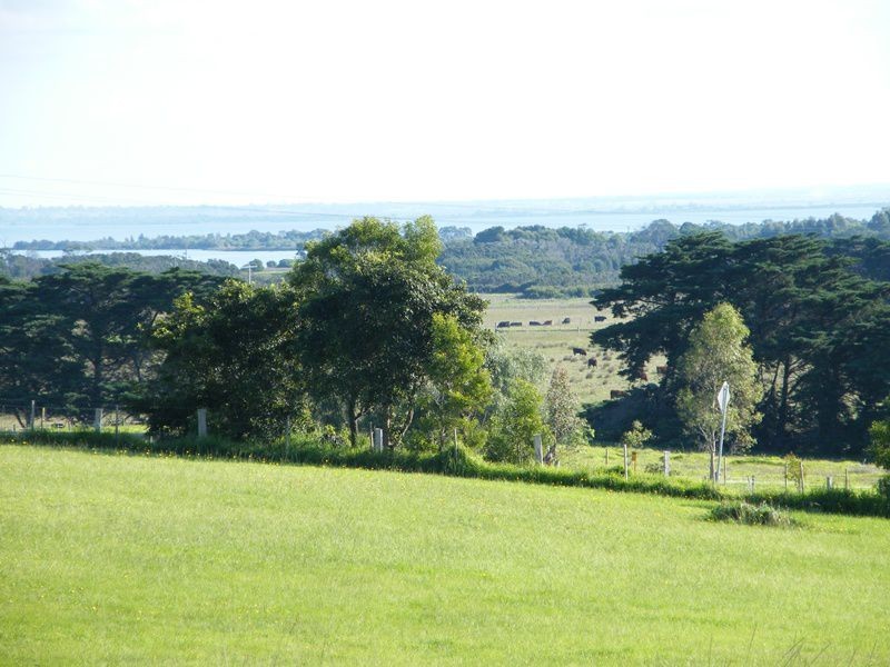 2 Howletts Landing, Metung VIC 3904