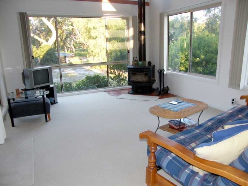 34 First Parade, Raymond Island VIC 3880