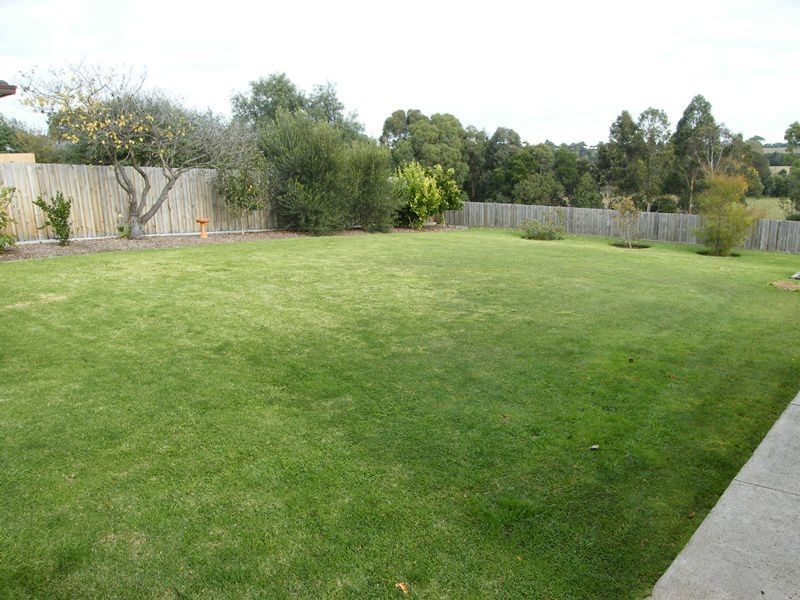 56 Calvert Street, Bairnsdale VIC 3875