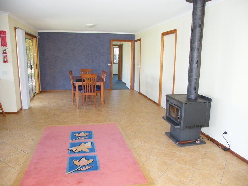 3 Hakea Court, Paynesville VIC 3880