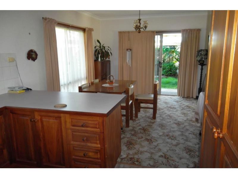 1 Harnham Drive, Bairnsdale VIC 3875