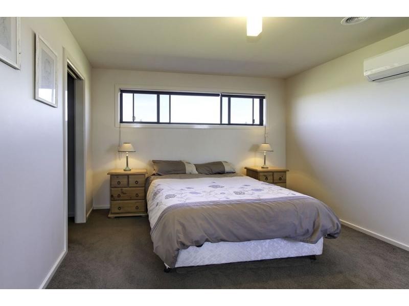 21 The Crescent , Eagle Bay Village, Paynesville VIC 3880