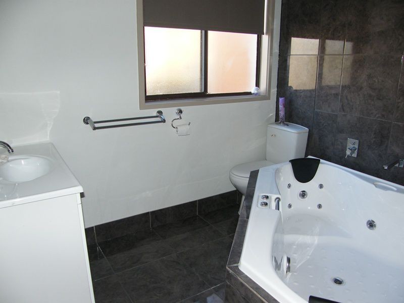 22 Toonalook Parade, Paynesville VIC 3880