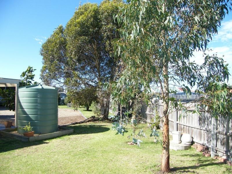 2 Chart, Newlands Arm VIC 3875