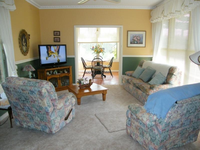 9 Warde, Bairnsdale VIC 3875